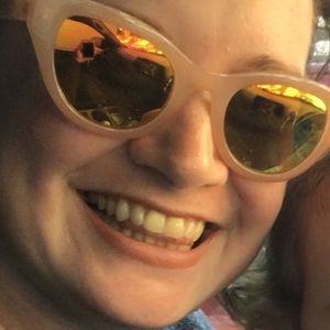 Meet your Posher, Carole